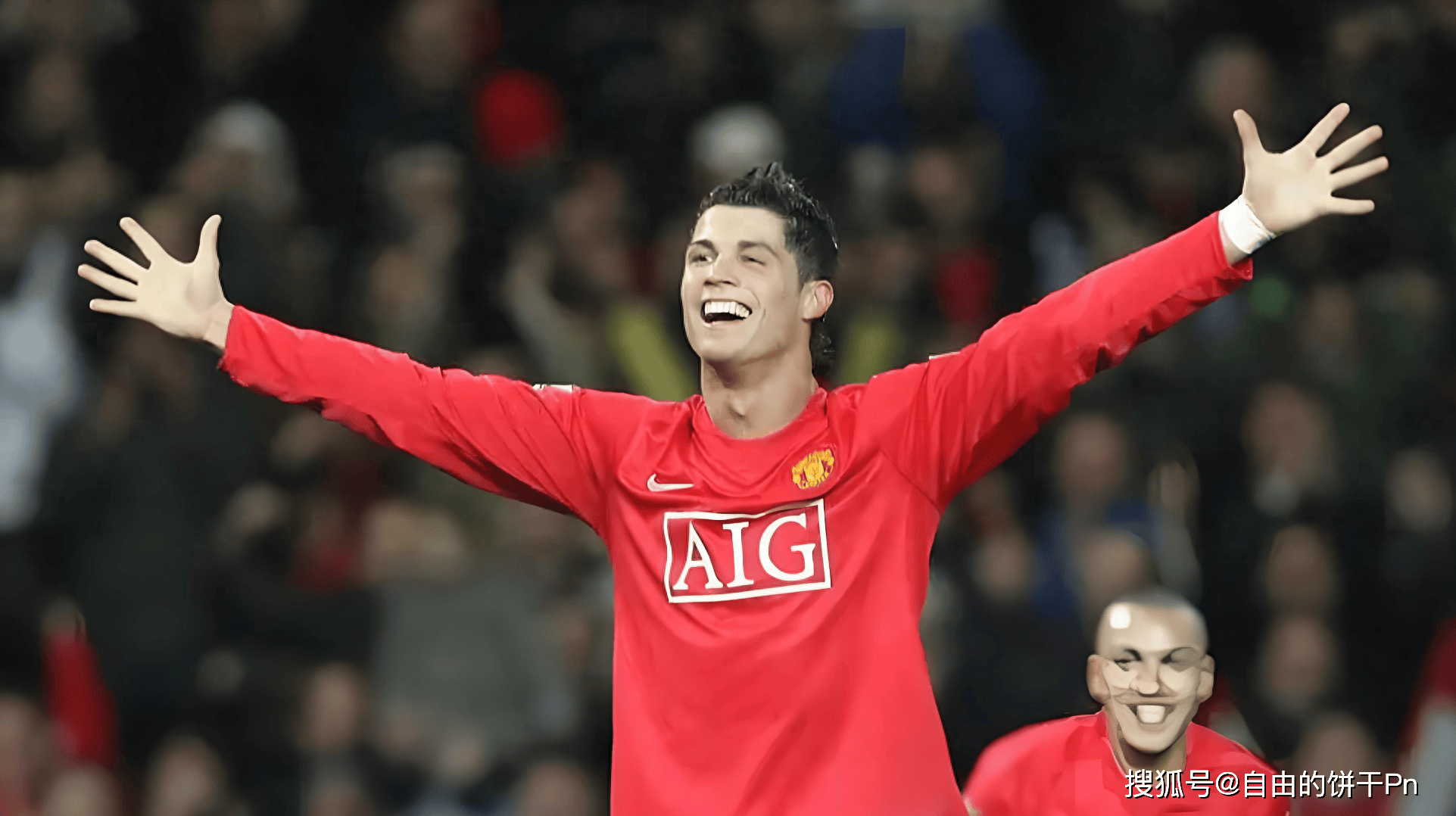 关于C罗在曼联比赛中重要助攻，比赛局势复杂引发热议！引发球迷热议的信息-九游